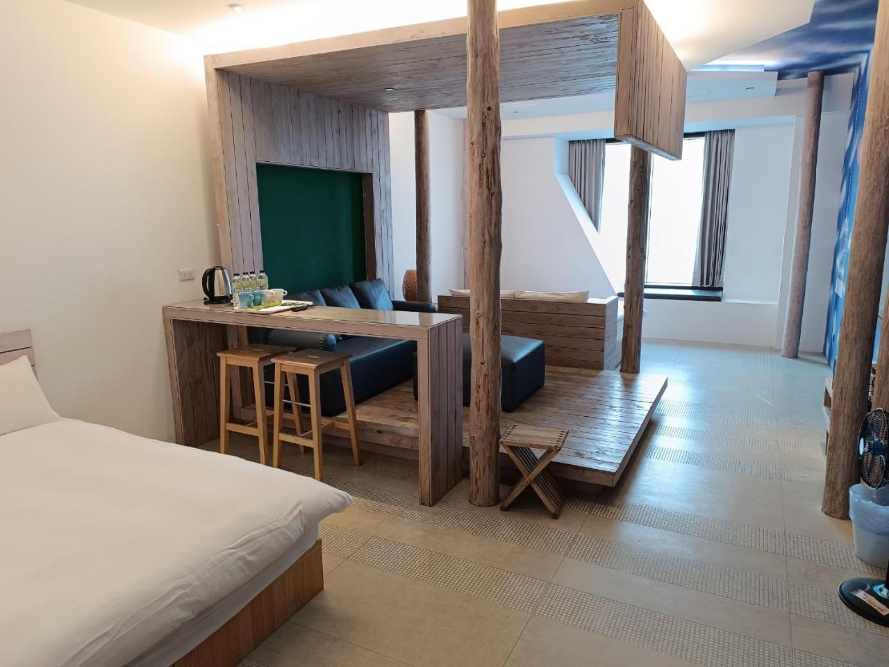 三条文旅 Lejlighed Kaohsiung Eksteriør billede