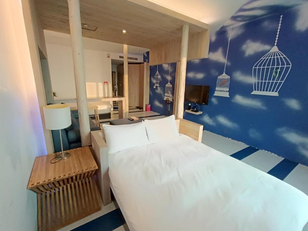 三条文旅 Lejlighed Kaohsiung Eksteriør billede
