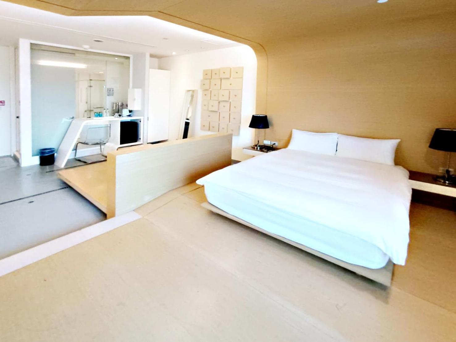 三条文旅 Lejlighed Kaohsiung Eksteriør billede