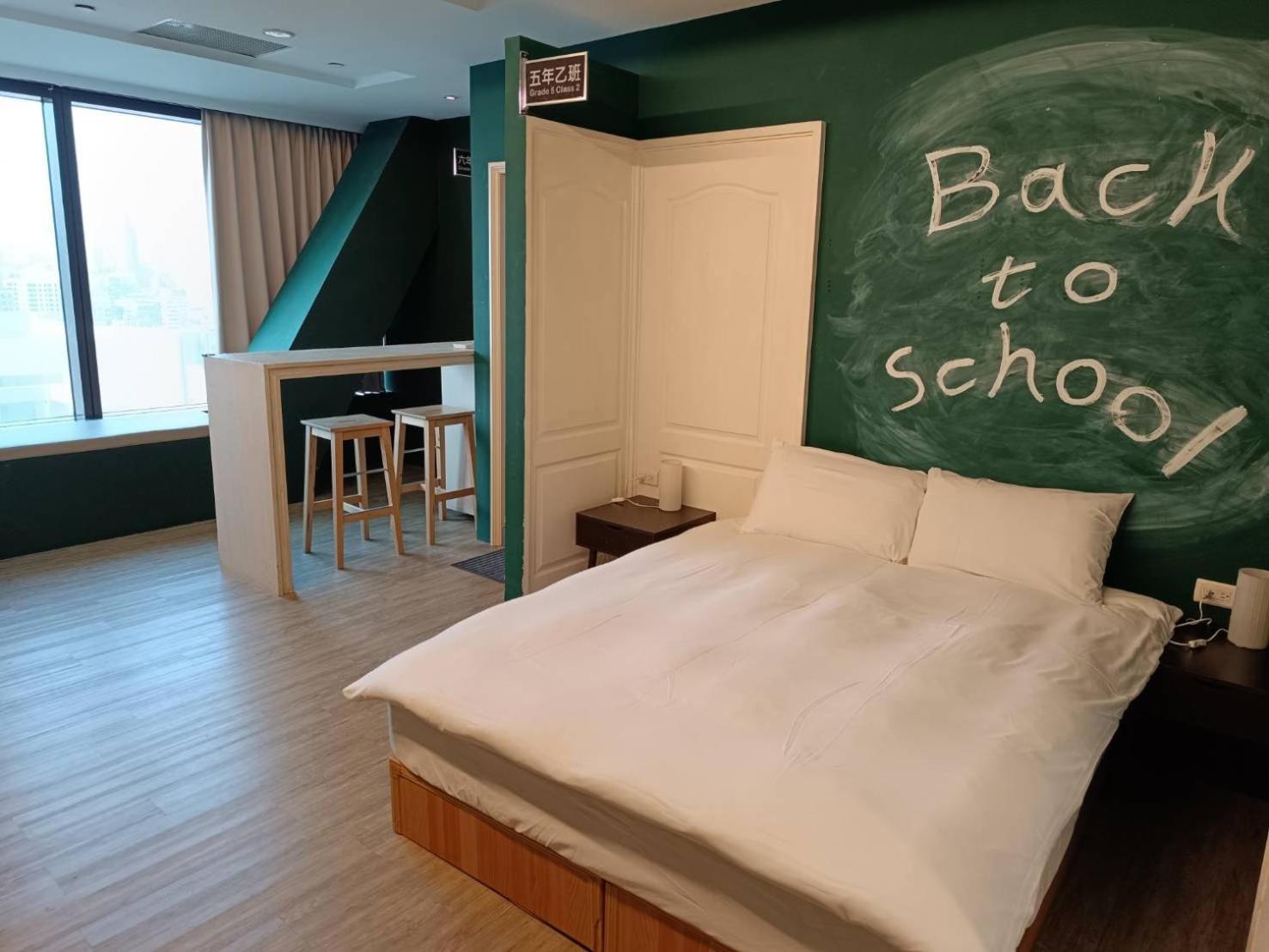 三条文旅 Lejlighed Kaohsiung Eksteriør billede
