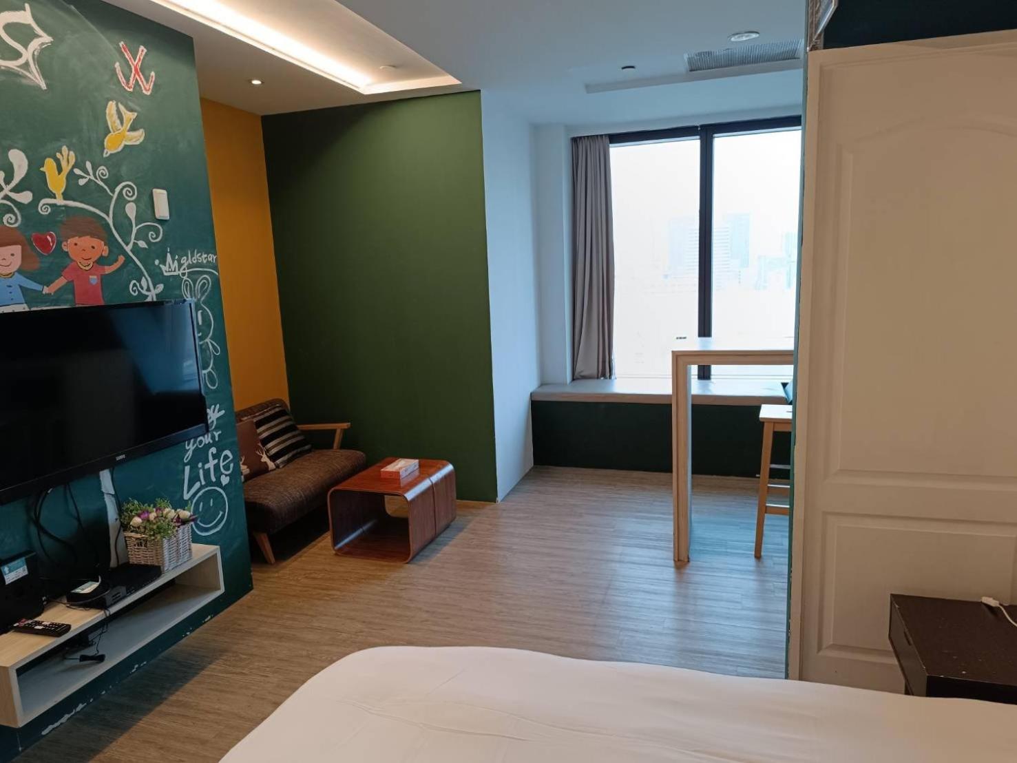 三条文旅 Lejlighed Kaohsiung Eksteriør billede