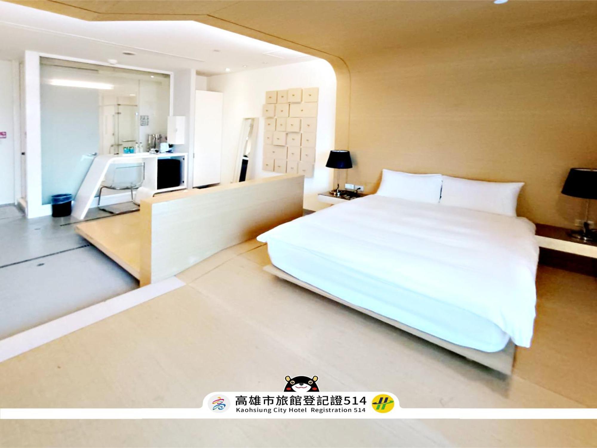 三条文旅 Lejlighed Kaohsiung Eksteriør billede